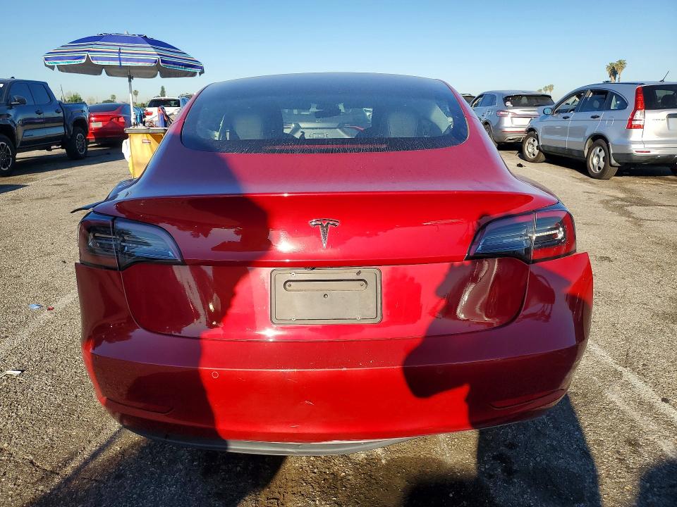 46711866 :رقم المزاد ، 5YJ3E1EA8NF340544 vin ، 2022 Tesla Model 3 مزاد بيع