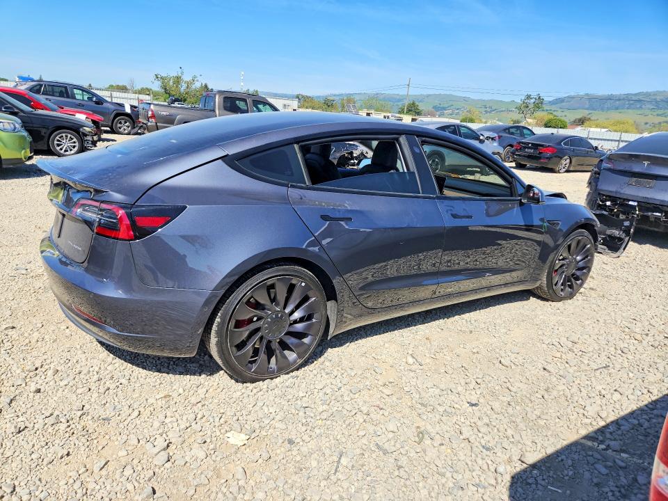2022 Tesla Model 3 მანქანა იყიდება აუქციონზე, vin: 5YJ3E1EC6NF175112, აუქციონის ნომერი: 46568816