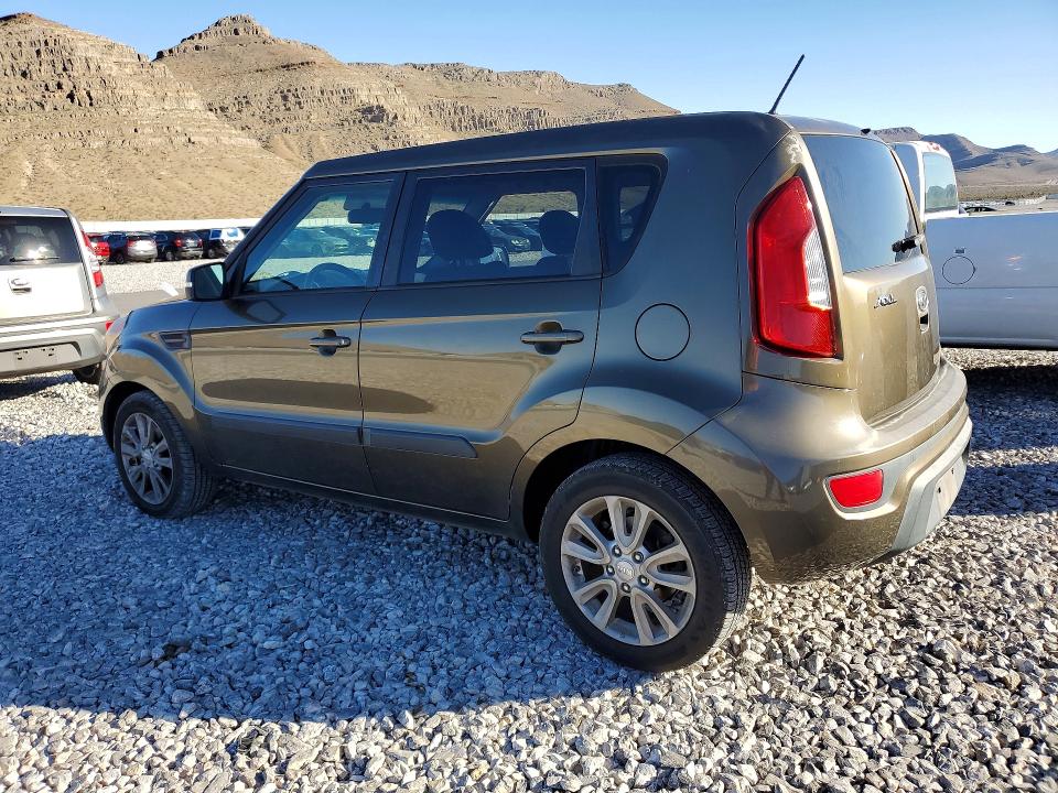 45653946 :رقم المزاد ، KNDJT2A60C7385422 vin ، 2012 Kia Soul مزاد بيع