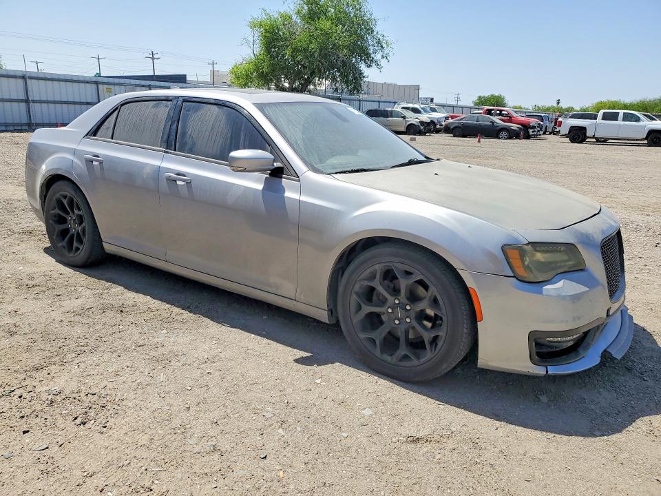 2018 Chrysler 300 მანქანა იყიდება აუქციონზე, vin: 2C3CCABG7JH264094, აუქციონის ნომერი: 41822996