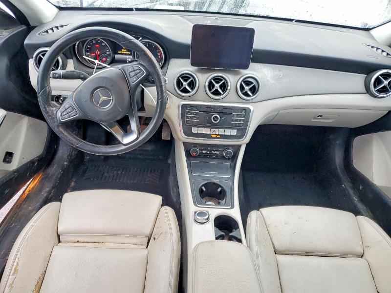 78977175 :رقم المزاد ، WDDSJ4GB2KN711215 vin ، 2019 Mercedes-benz Cla مزاد بيع