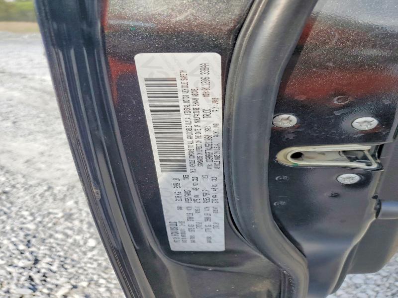 47419946 :رقم المزاد ، 1C6RR6FTXJS211060 vin ، 2018 Ram 1500 مزاد بيع