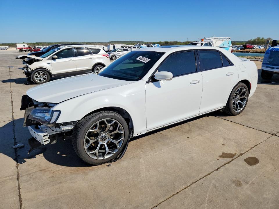 Продажа на аукционе авто 2018 Chrysler 300, vin: 2C3CCABG4JH216469, номер лота: 47002646