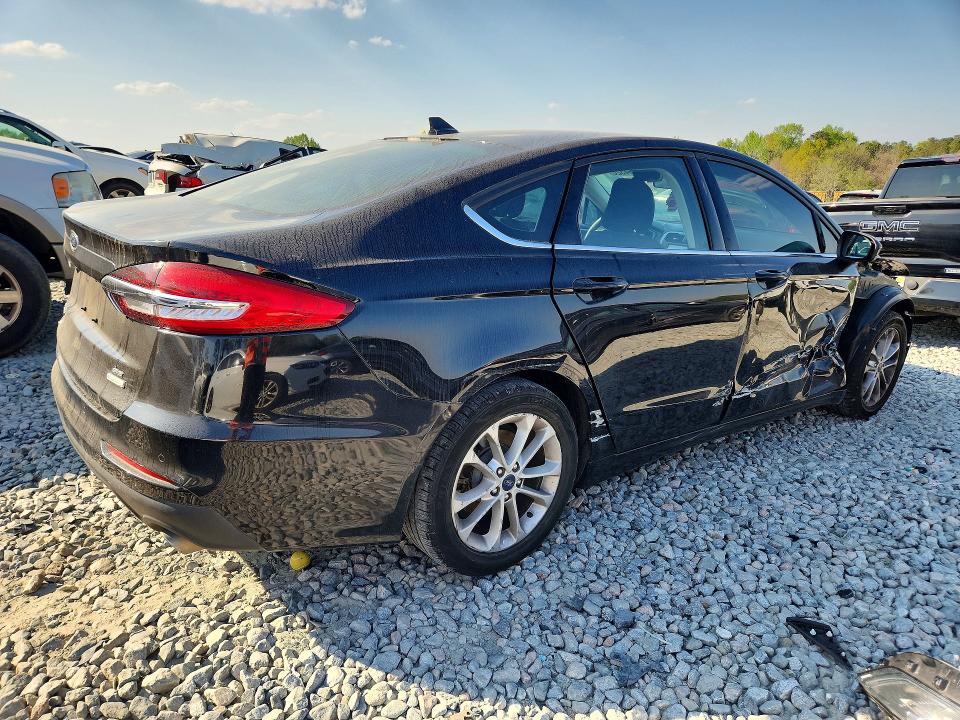 47264326 :رقم المزاد ، 3FA6P0HD1KR186069 vin ، 2019 Ford Fusion مزاد بيع