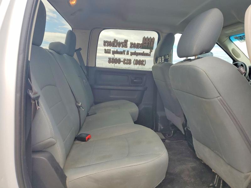 47469876 :رقم المزاد ، 3C6UR5HLXHG663173 vin ، 2017 Ram 2500 مزاد بيع