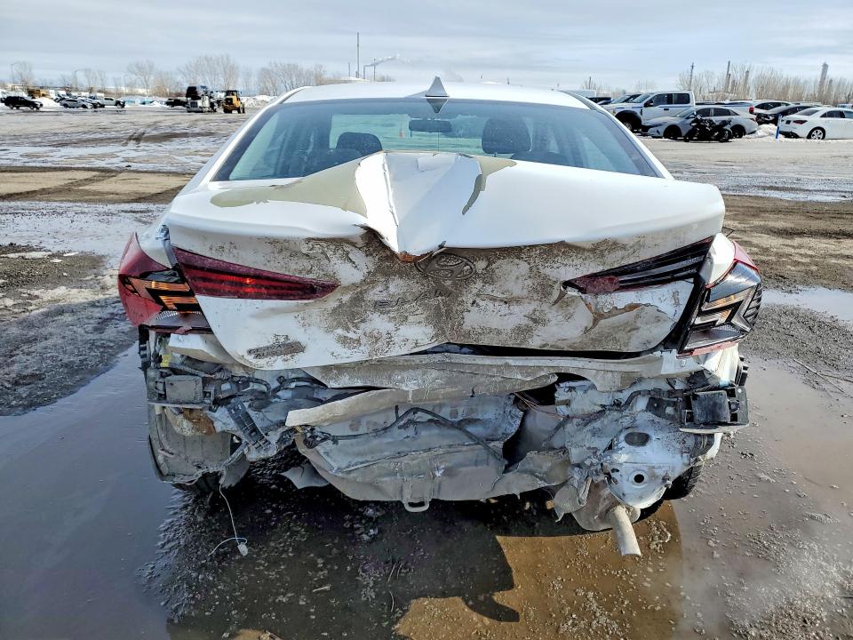 2019 Hyundai Elantra მანქანა იყიდება აუქციონზე, vin: KMHD84LF6KU756070, აუქციონის ნომერი: 79678545