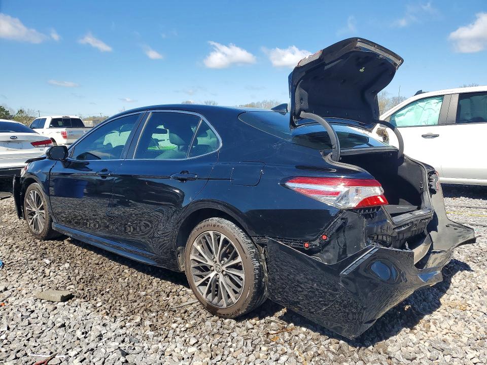 45796686 :رقم المزاد ، 4T1G11AK4LU511222 vin ، 2020 Toyota Camry مزاد بيع