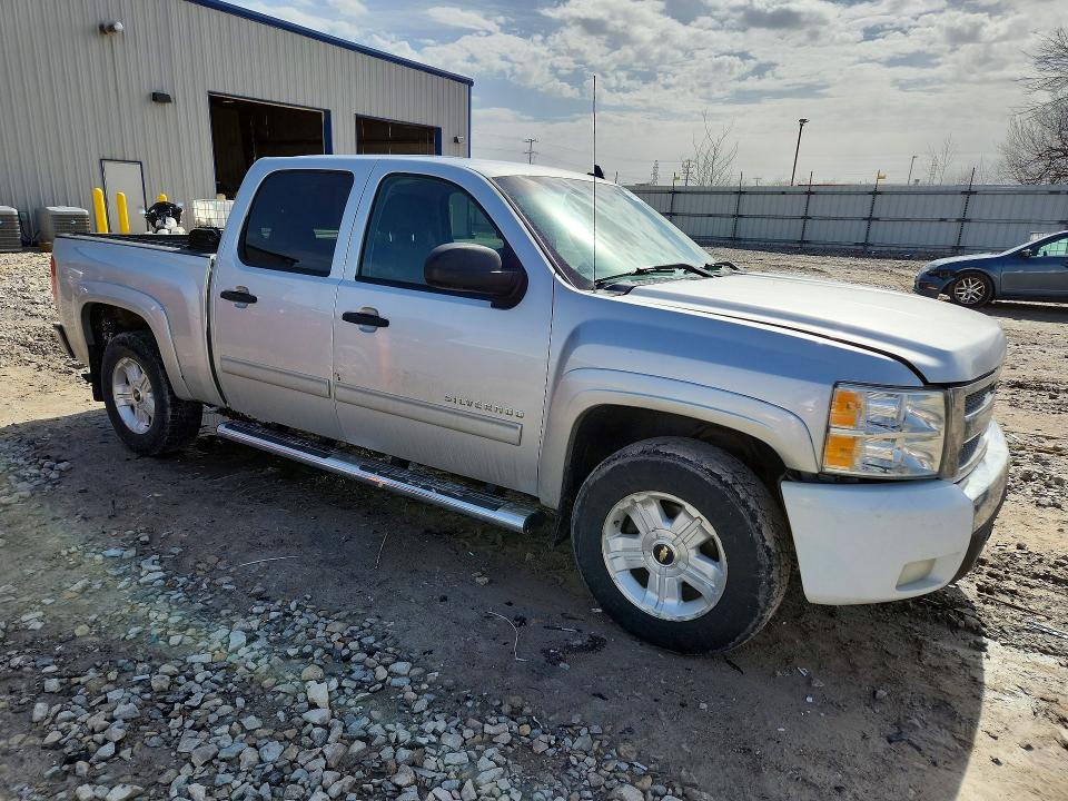 41931966 :رقم المزاد ، 1GCPKSE77CF160744 vin ، 2012 Chevrolet Silverado مزاد بيع