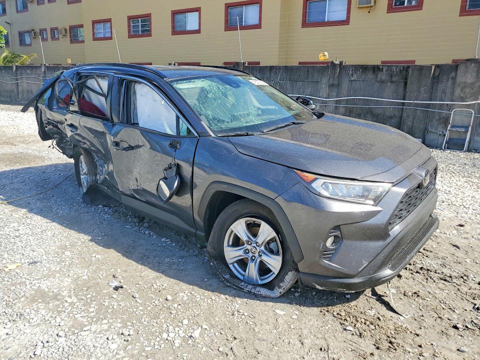Продажа на аукционе авто 2021 Toyota Rav4, vin: 2T3W1RFV2MC158776, номер лота: 48277516