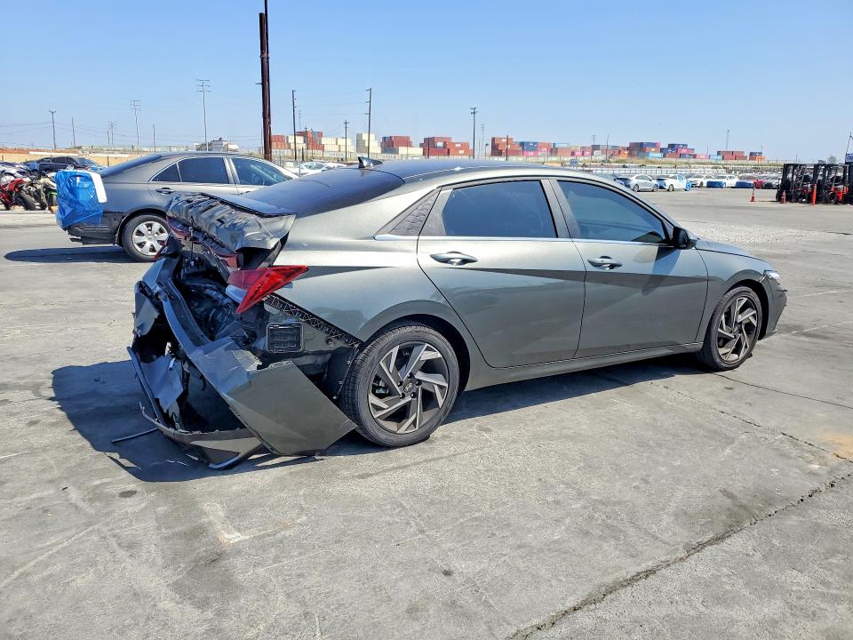 2025 Hyundai Elantra მანქანა იყიდება აუქციონზე, vin: KMHLS4DG4SU981205, აუქციონის ნომერი: 47574466