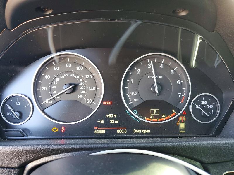 2015 Bmw 328 მანქანა იყიდება აუქციონზე, vin: WBA3B3G57FNT17695, აუქციონის ნომერი: 45596756