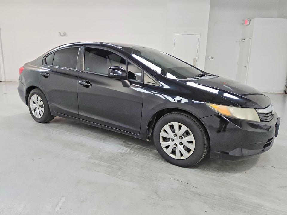 Продажа на аукционе авто 2012 Honda Civic, vin: 2HGFB2F53CH306047, номер лота: 46378746