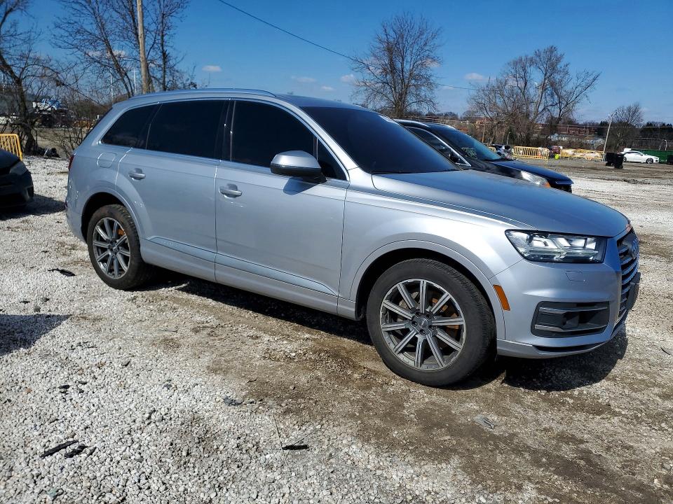 Продаж на аукціоні авто 2018 Audi Q7, vin: WA1LAAF72JD015950, номер лоту: 46344456