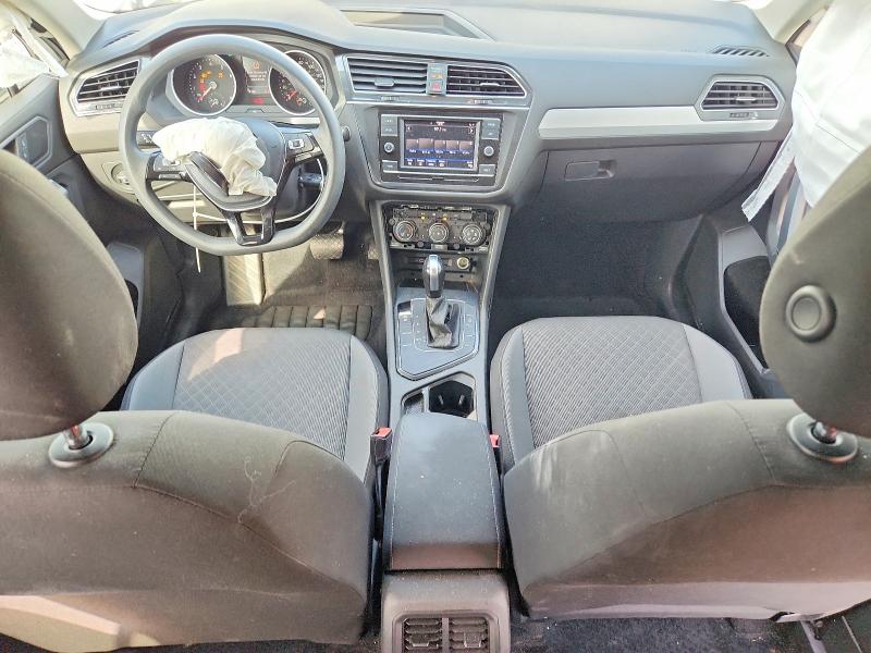 2020 Volkswagen Tiguan მანქანა იყიდება აუქციონზე, vin: 3VV1B7AX6LM141175, აუქციონის ნომერი: 46222356