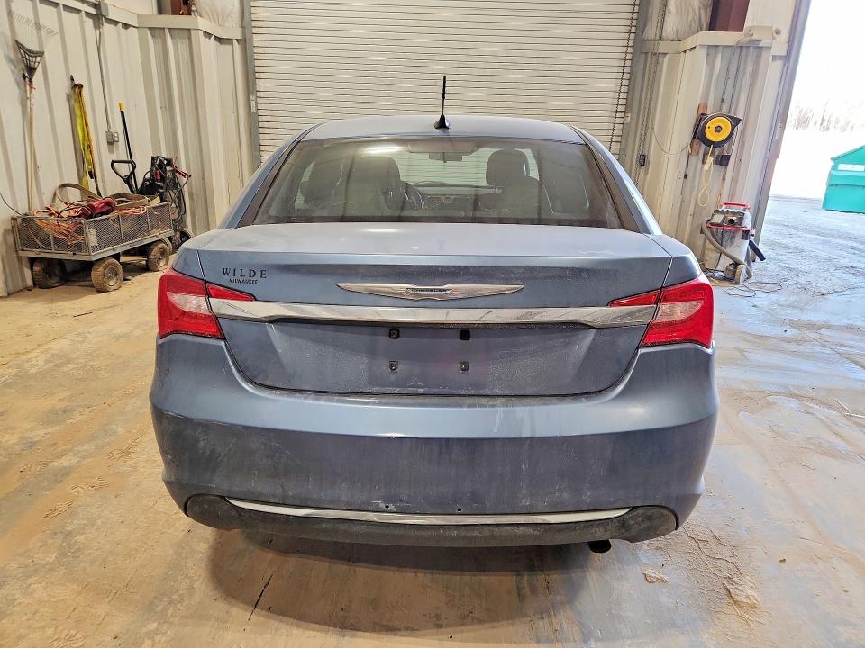 Продаж на аукціоні авто 2011 Chrysler 200, vin: 1C3BC1FB4BN604420, номер лоту: 47564116