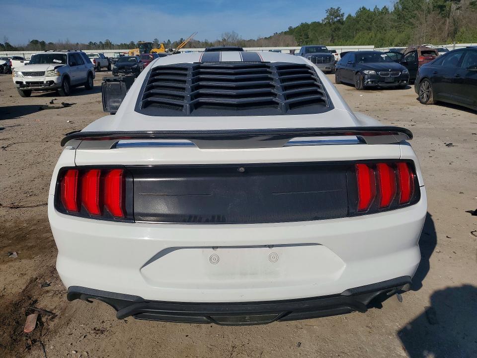 Продажа на аукционе авто 2018 Ford Mustang, vin: 1FA6P8TH0J5181312, номер лота: 79561335
