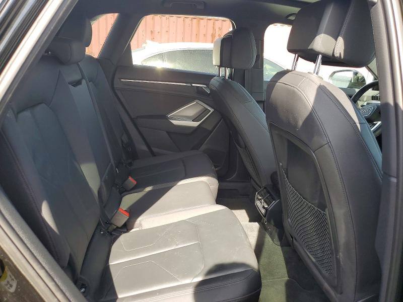 46435726 :رقم المزاد ، WA1AECF31L1103235 vin ، 2020 Audi Q3 مزاد بيع