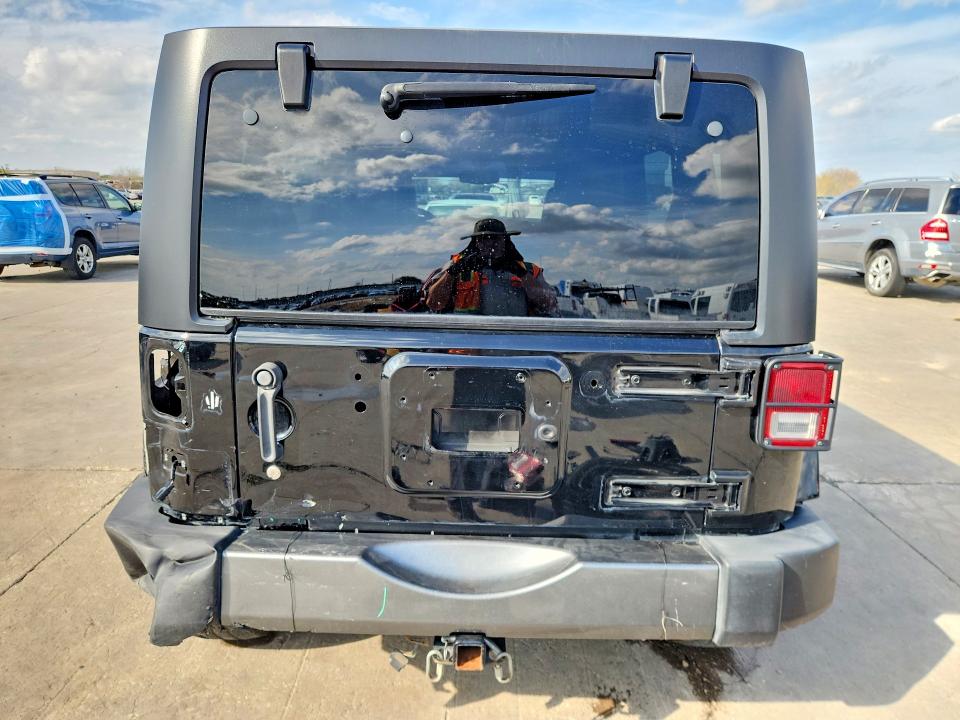 Продажа на аукционе авто 2015 Jeep Wrangler Unlimited, vin: 1C4BJWDG6FL586646, номер лота: 79936545