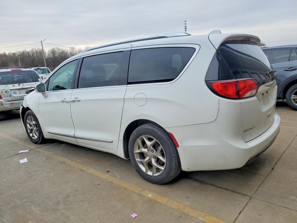 Продаж на аукціоні авто 2018 Chrysler Pacifica, vin: 2C4RC1GG4JR246032, номер лоту: 46380396