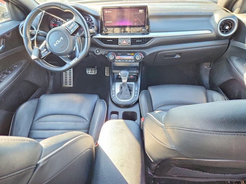 2022 Kia Forte მანქანა იყიდება აუქციონზე, vin: 3KPF54AD5NE431873, აუქციონის ნომერი: 45827606