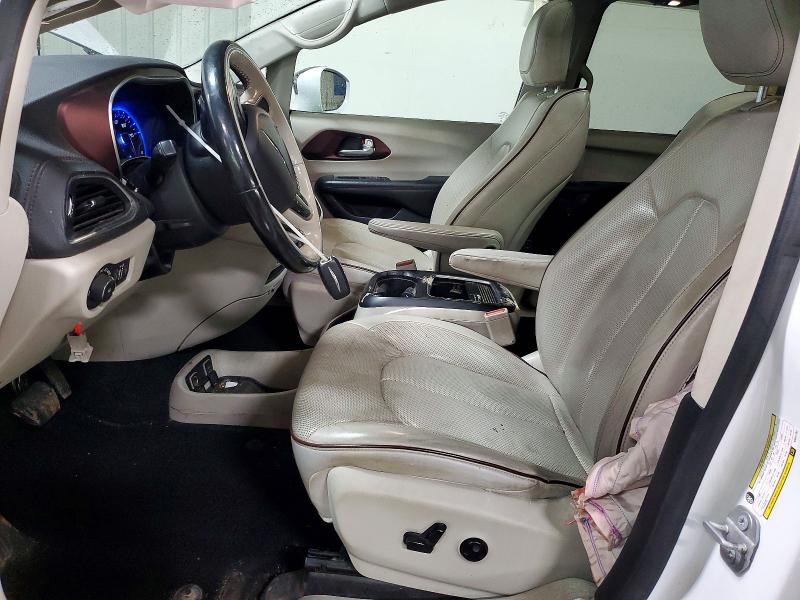 79682535 :رقم المزاد ، 2C4RC1GG1KR551733 vin ، 2019 Chrysler Pacifica مزاد بيع