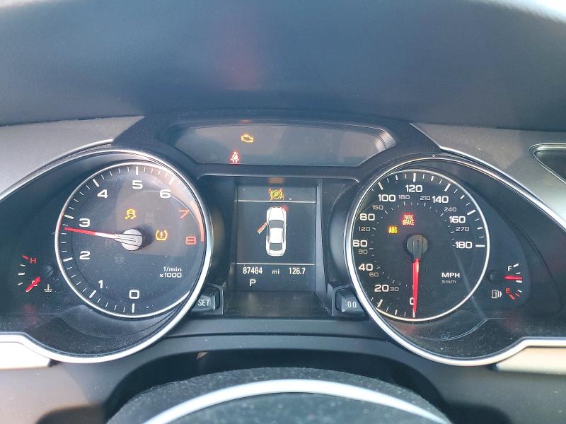 Продажа на аукционе авто 2011 Audi A5, vin: WAUVFAFR5BA071818, номер лота: 45464796