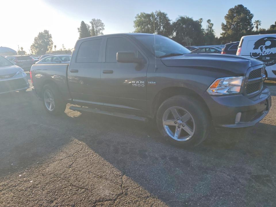 2018 Ram 1500 მანქანა იყიდება აუქციონზე, vin: 3C6RR6KT5JG264374, აუქციონის ნომერი: 41836106