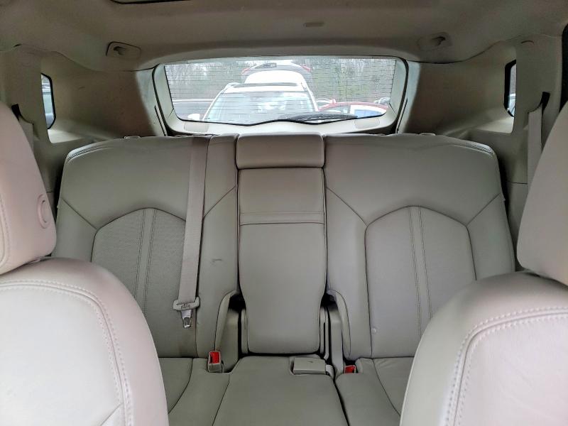 46821336 :رقم المزاد ، 3GYFNCE38FS529479 vin ، 2015 Cadillac Srx مزاد بيع