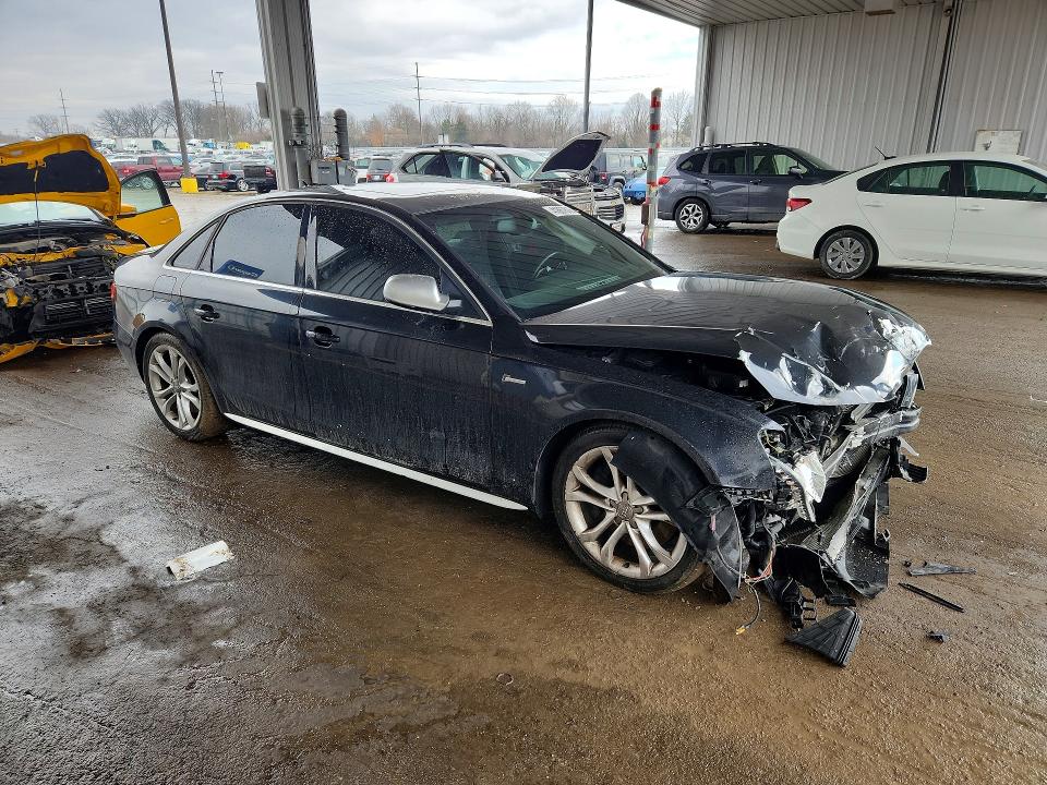 41867816 :رقم المزاد ، WAUBGAFL6BA114767 vin ، 2011 Audi S4 مزاد بيع