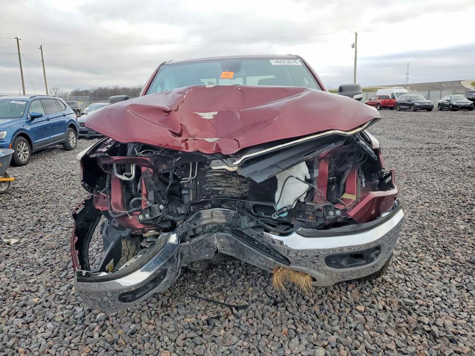 46923616 :رقم المزاد ، 1C6SRFFT9KN565511 vin ، 2019 Ram 1500 مزاد بيع