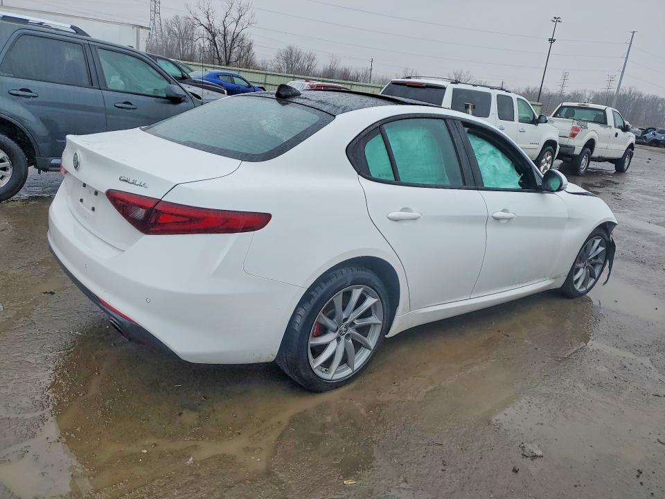 Aukcja sprzedaży 2023 Alfa Romeo Giulia, vin: ZARFANAN0P7673778, numer aukcji: 79718225