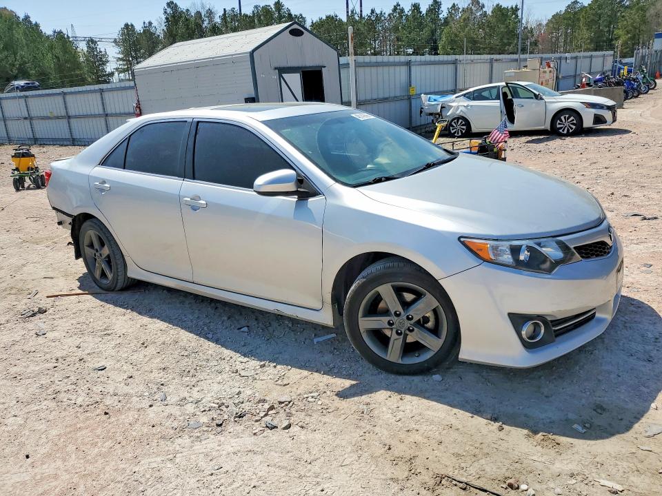 48140566 :رقم المزاد ، 4T1BF1FK8DU660111 vin ، 2013 Toyota Camry مزاد بيع