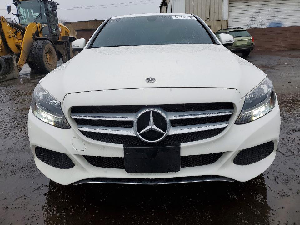 Продажа на аукционе авто 2018 Mercedes-benz C, vin: 55SWF4KB6JU279194, номер лота: 46082716