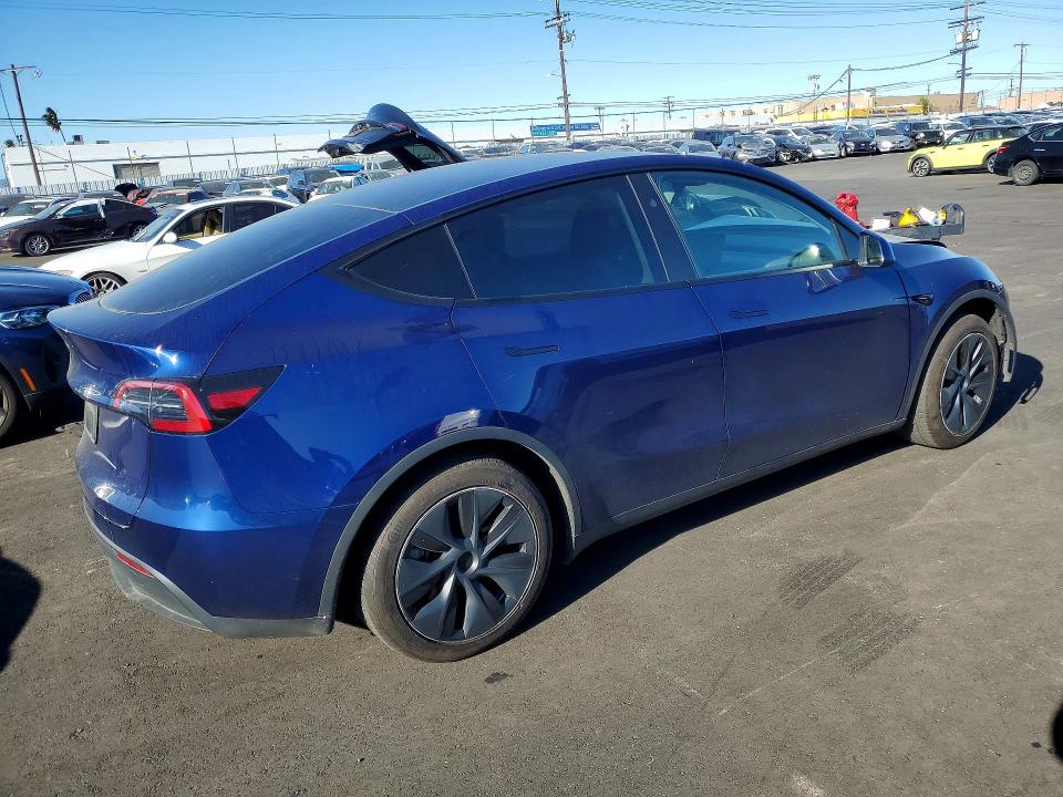 Продаж на аукціоні авто 2024 Tesla Model Y, vin: 7SAYGDED3RF170470, номер лоту: 41806416
