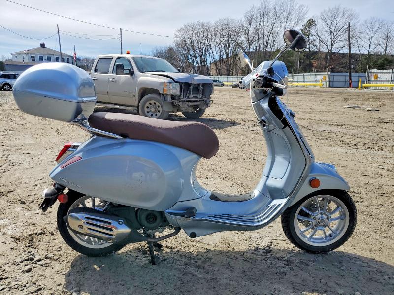 46750766 :رقم المزاد ، ZAPCA06B4N5105619 vin ، 2022 Vespa Primavera مزاد بيع