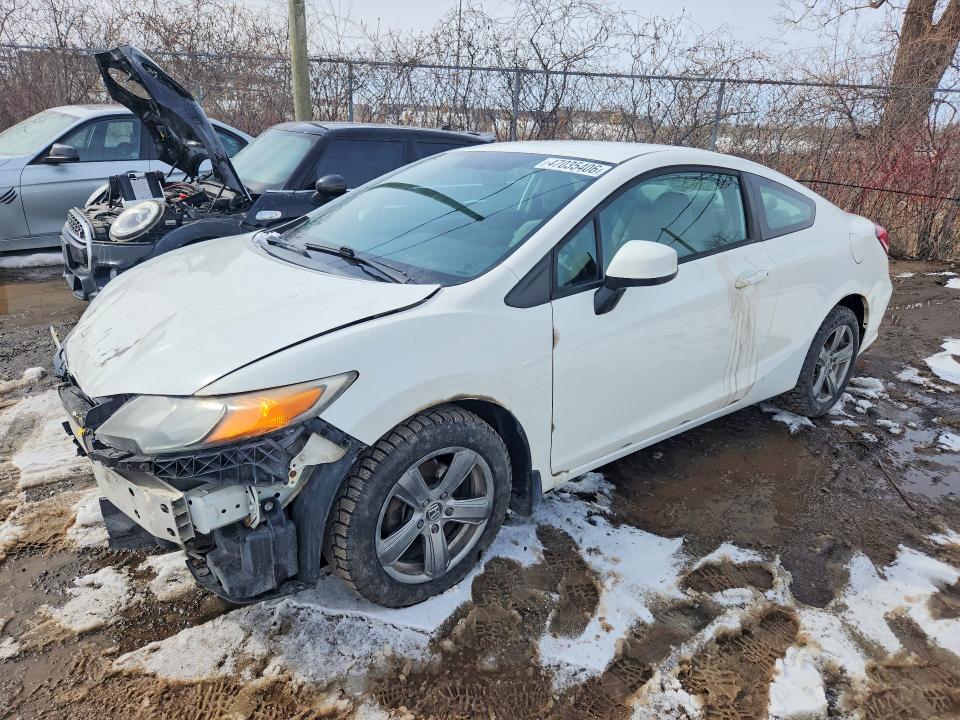 47035406 :رقم المزاد ، 2HGFG3B40EH000561 vin ، 2014 Honda Civic مزاد بيع