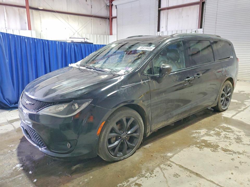 Продажа на аукционе авто 2019 Chrysler Pacifica, vin: 2C4RC1EG9KR525660, номер лота: 46419406