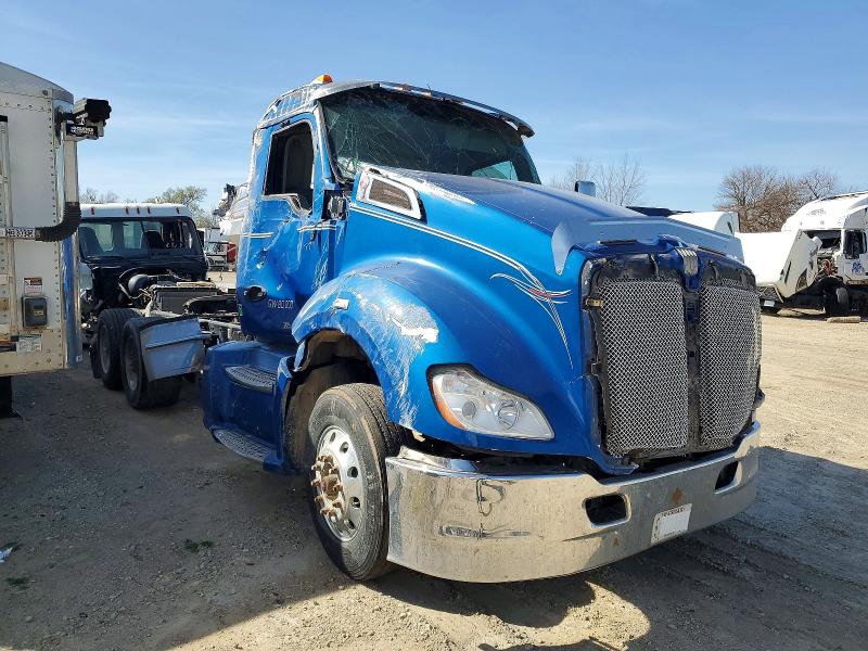 Продажа на аукционе авто 2016 Kenworth Construction, vin: 1XKYD49X4GJ132024, номер лота: 79619575