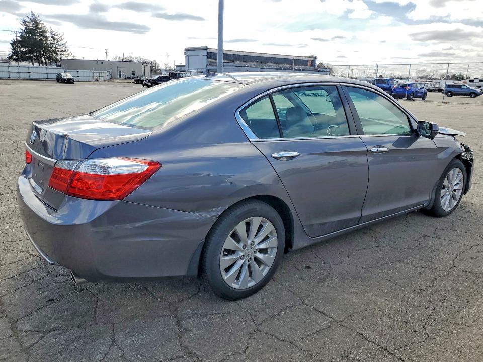 Aukcja sprzedaży 2014 Honda Accord, vin: 1HGCR2F86EA064123, numer aukcji: 46105636
