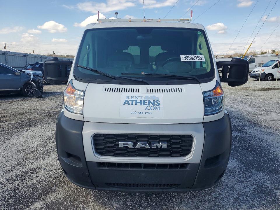 98562165 :رقم المزاد ، 3C6LRVAG0ME560018 vin ، 2021 Ram Promaster 1500 مزاد بيع