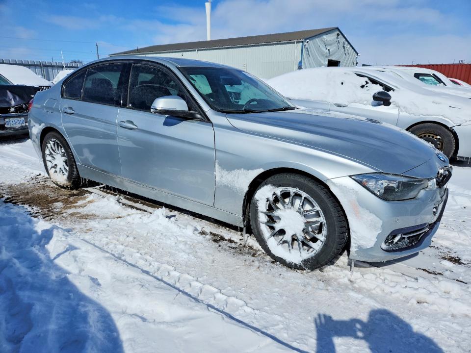 Продажа на аукционе авто 2016 Bmw 320, vin: WBA8A3C53GK688483, номер лота: 45589896