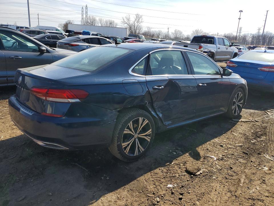 Продажа на аукционе авто 2022 Volkswagen Passat, vin: 1VWSA7A32NC009017, номер лота: 46487436