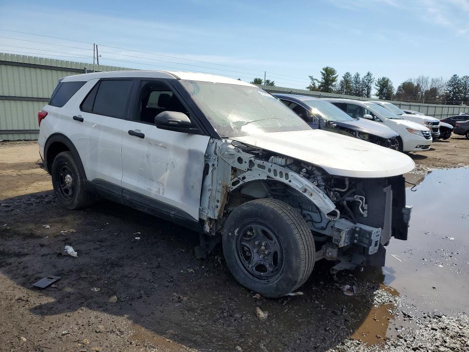 46981206 :رقم المزاد ، 1FM5K8AB9NGA28887 vin ، 2022 Ford Explorer مزاد بيع