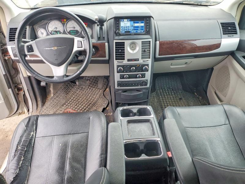 Продаж на аукціоні авто 2010 Chrysler Town & Country, vin: 2A4RR8DX4AR479852, номер лоту: 79872635