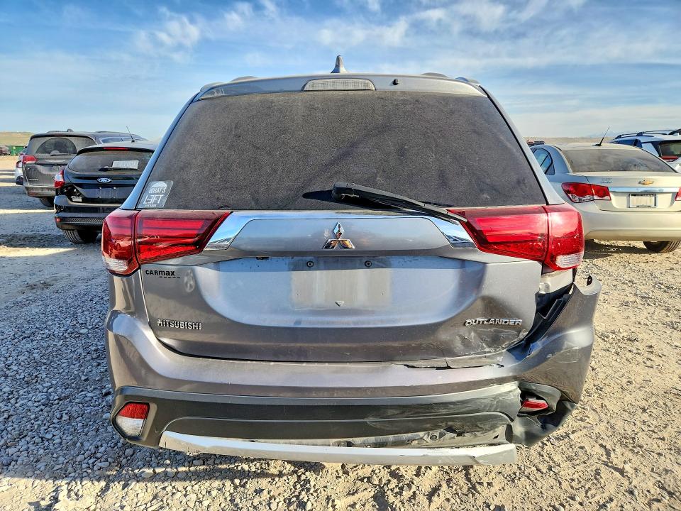 Продаж на аукціоні авто 2018 Mitsubishi Outlander, vin: JA4AZ3A31JZ016932, номер лоту: 47043746