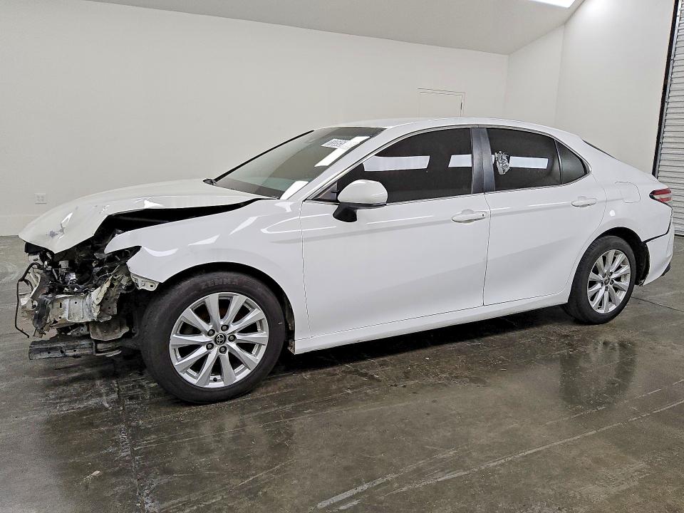 Aukcja sprzedaży 2018 Toyota Camry, vin: 4T1B11HK2JU075709, numer aukcji: 77695735