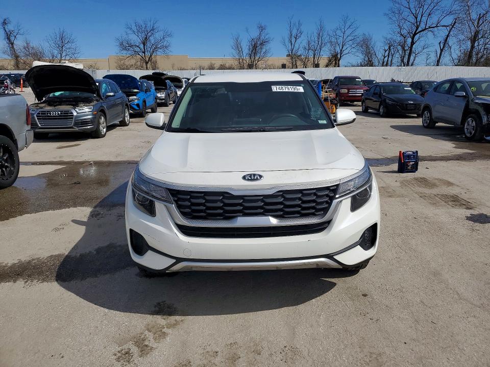 Продаж на аукціоні авто 2021 Kia Seltos, vin: KNDEPCAA6M7136737, номер лоту: 74879195