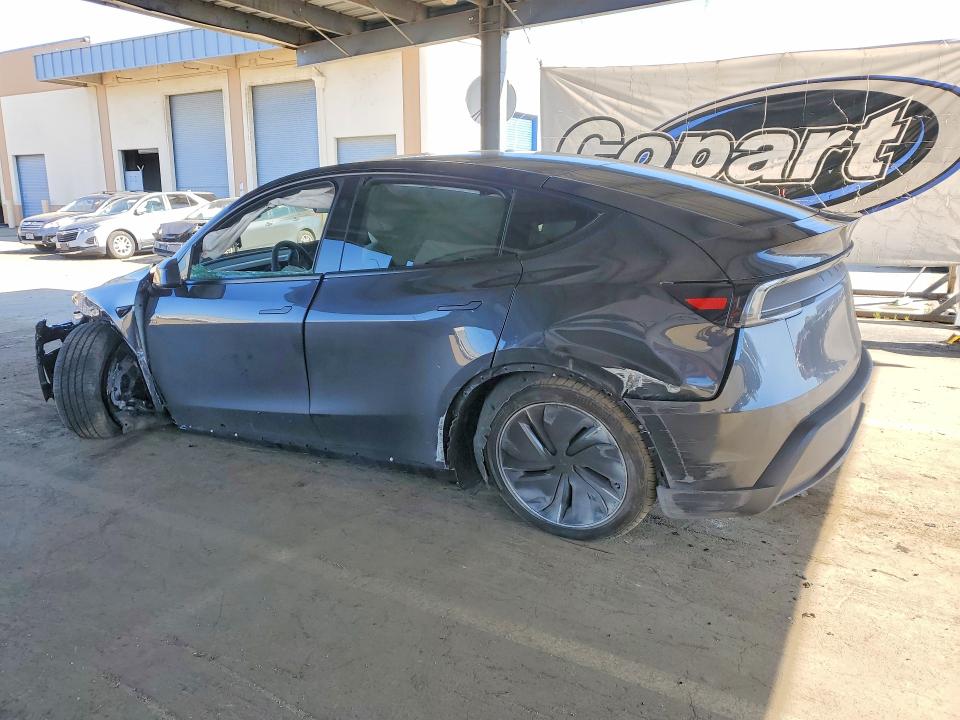 Продажа на аукционе авто 2026 Tesla Model Y, vin: 7SAYGDEE1TF541867, номер лота: 41975586