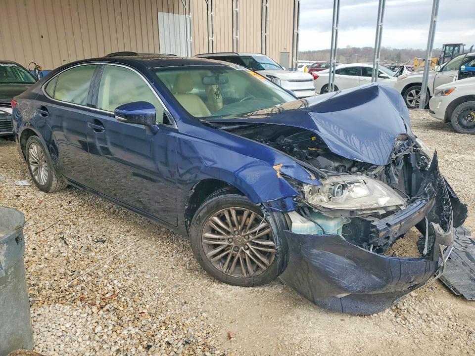 47544276 :رقم المزاد ، JTHBK1GG7F2182075 vin ، 2015 Lexus Es 350 مزاد بيع