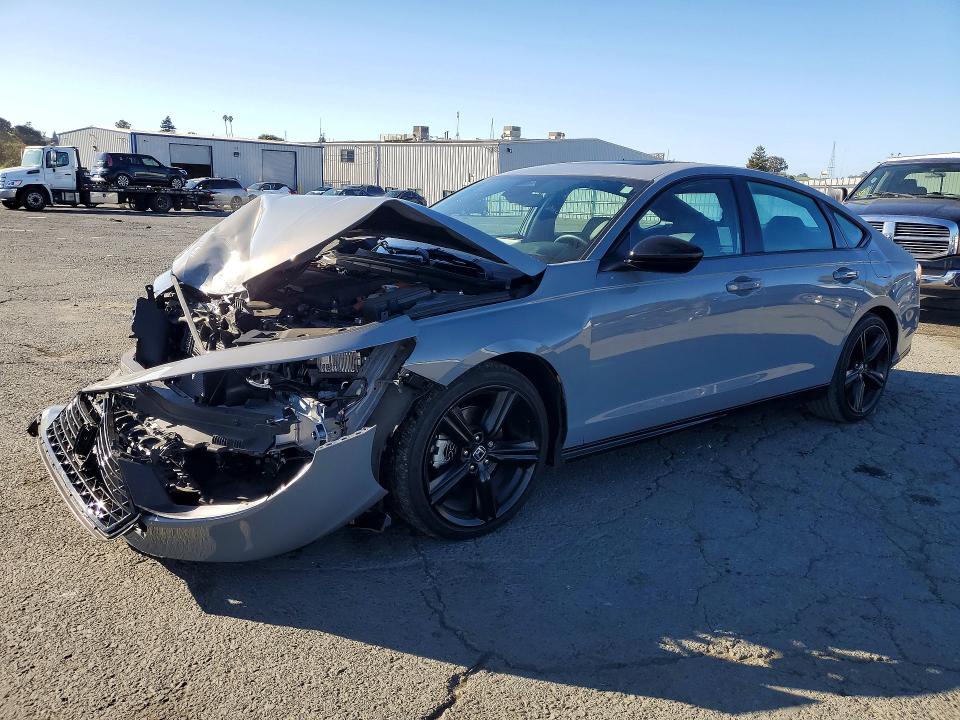 Продажа на аукционе авто 2025 Honda Accord, vin: 1HGCY2F78SA012630, номер лота: 45829106